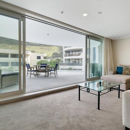 Oceanside Apartment With Garden Views Mount Maunganui Esterno foto